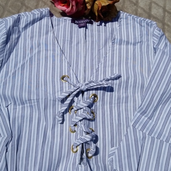 Roaman's Blouse - Picture 2 of 3